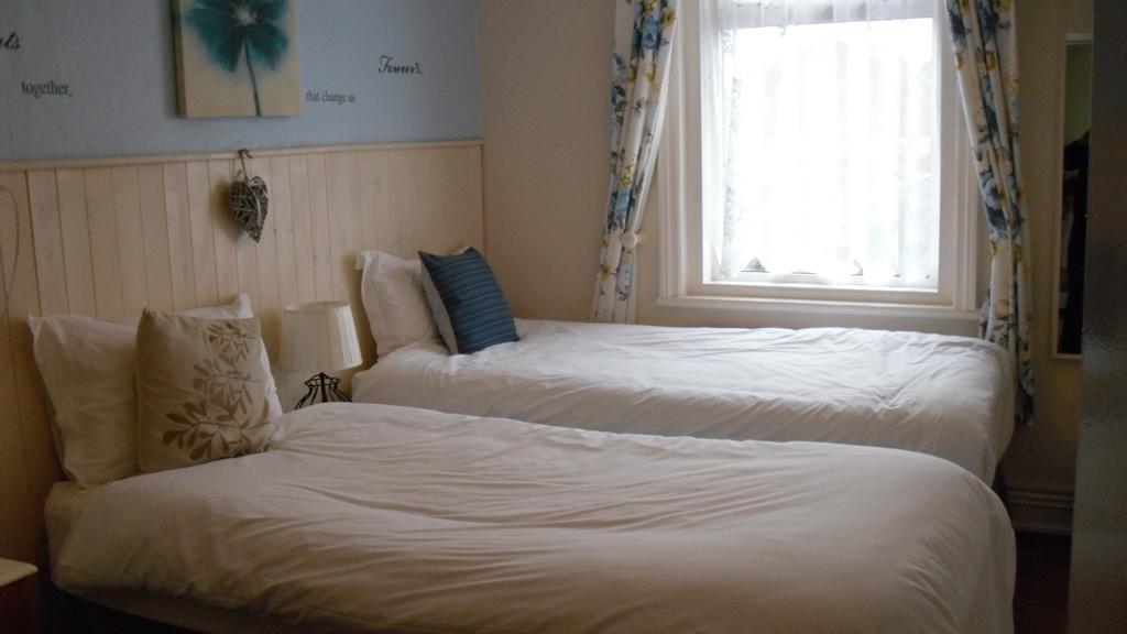The Osprey Guest House Blackpool Room photo
